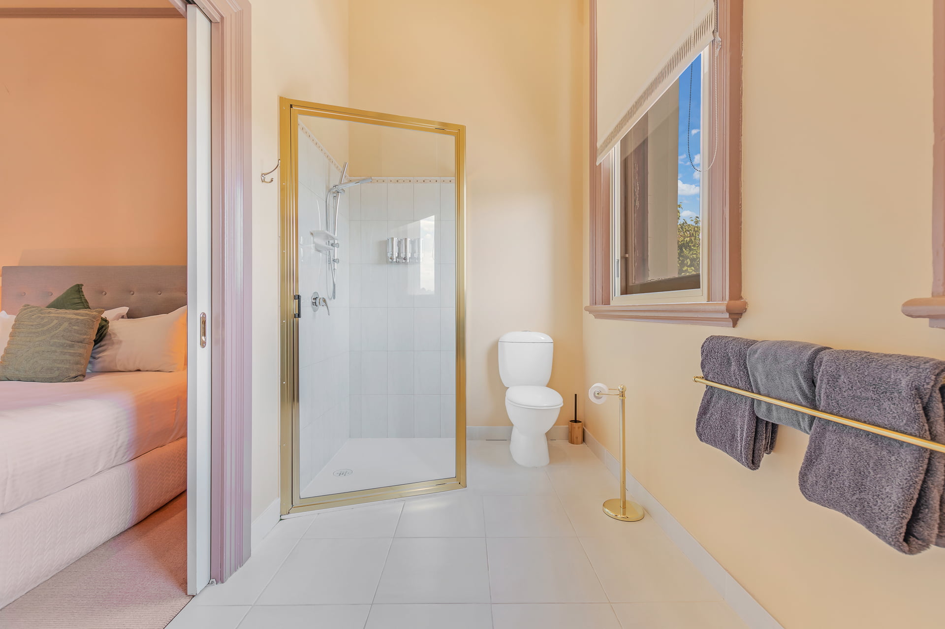 treasury-bathroom